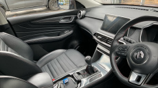 MG HS 1.5 T-GDI Trophy 5dr Petrol Hatchback